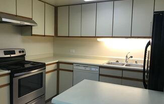 876 CURTIS ST #702