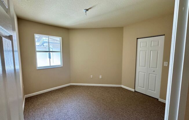 2 beds, 2.5 baths, $2,500, Unit Apt 207