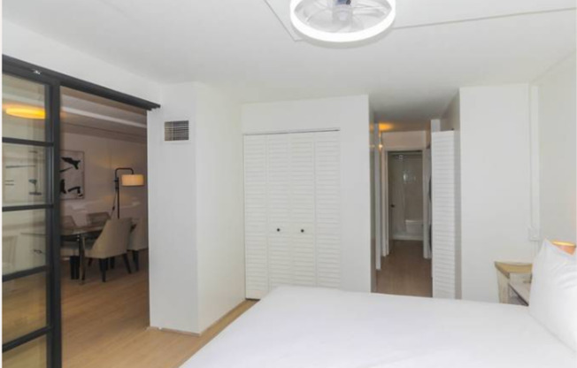 1 bed, 1 bath, $3,000, Unit # 1213