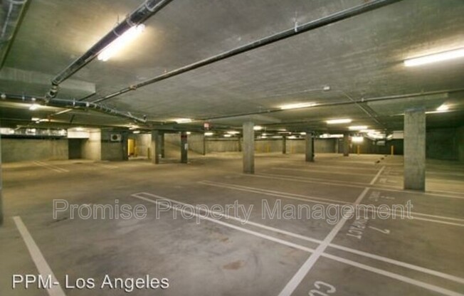 12837 Moorpark Street