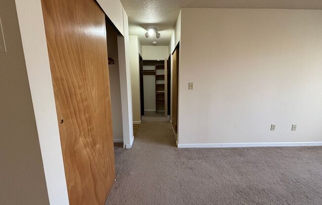 1 bed, 1 bath, $1,200, Unit 308