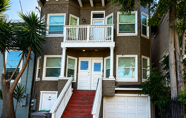 2533-2535 Filbert Street