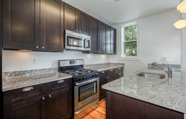 Carraway - 1575 Spring Pl NW
