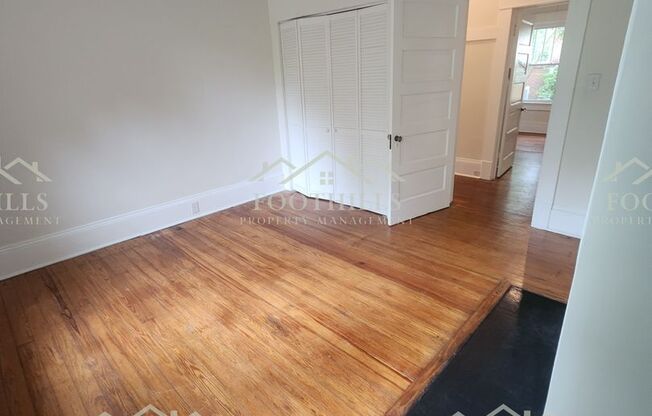 3 beds, 2 baths, $1,500