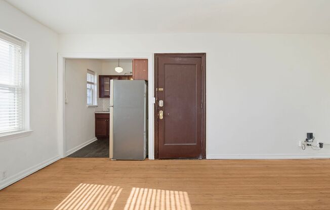 1 bed, 1 bath, 413 sqft, $795, Unit 30