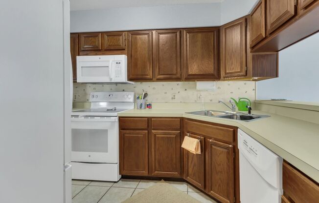 2 beds, 2 baths, $1,950