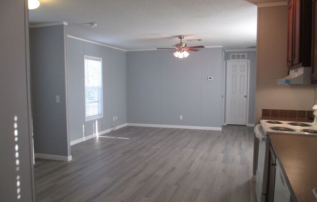 2 beds, 2 baths, $1,275