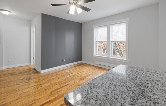 Studio, 1 bath, 250 sqft, $1,275, Unit 7450-54