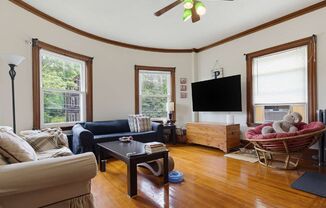 41 Warren Ave.