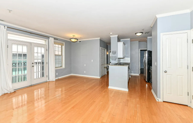 2 beds, 2 baths, $1,875