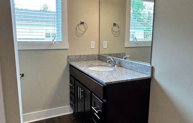 3 beds, 2.5 baths, 1,425 sqft, $1,880, Unit D101