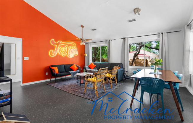 809 NILE ST