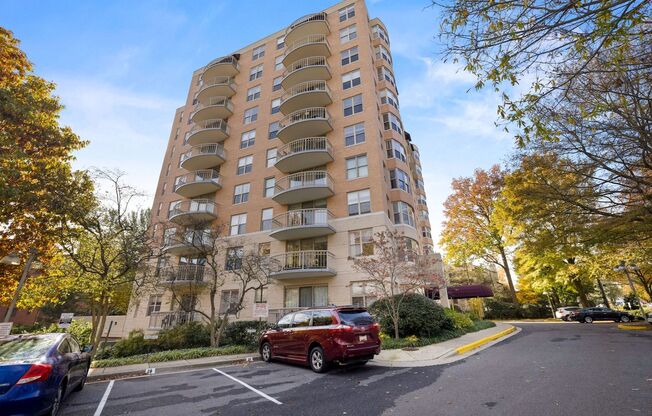 Fabulous Penthouse Condo Available Immediately in the Heart of Bethesda