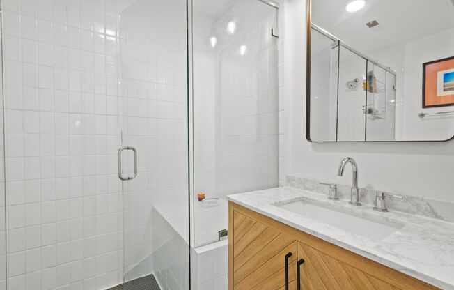 2 beds, 2 baths, $3,500, Unit # 3 A