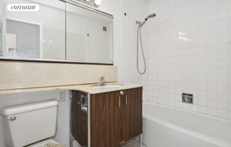 1 bed, 1 bath, $2,700, Unit 23450477