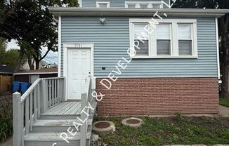 1501 N LEAMINGTON AVE