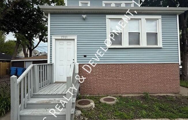 1501 N LEAMINGTON AVE