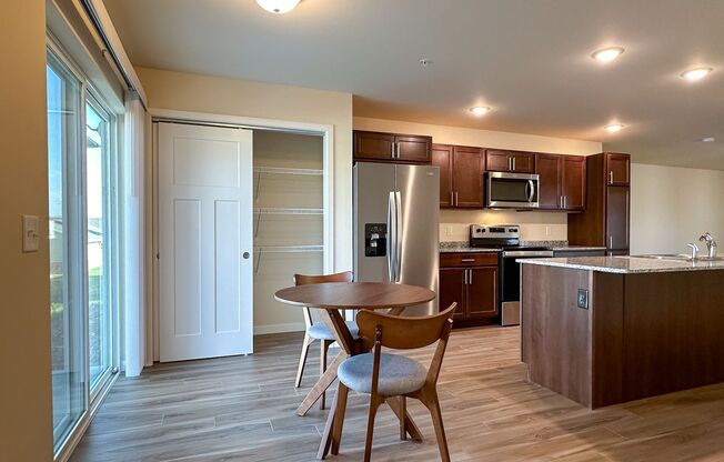 2 beds, 2 baths, 1,357 sqft, $2,060