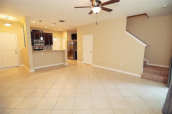 Nice Townhome in the hear of Oviedo!