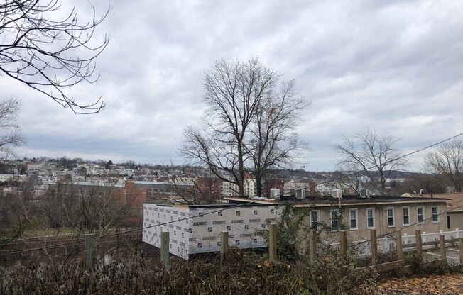 7 WOODMONT RD