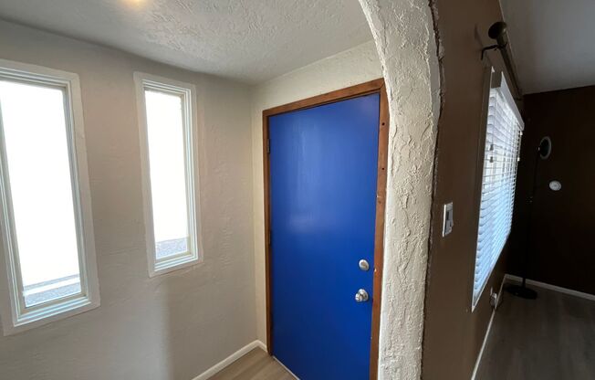 3 Bedroom Single Story Home Available Near Comanche Rd NE & San Mateo Blvd NE!