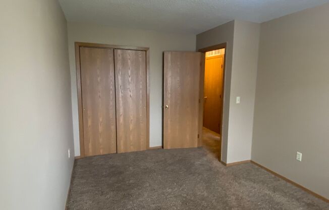 Quail Hollow Townhomes