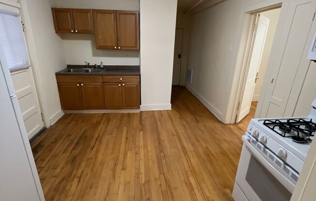 3 Bedroom Pet Friendly in Bridgeport