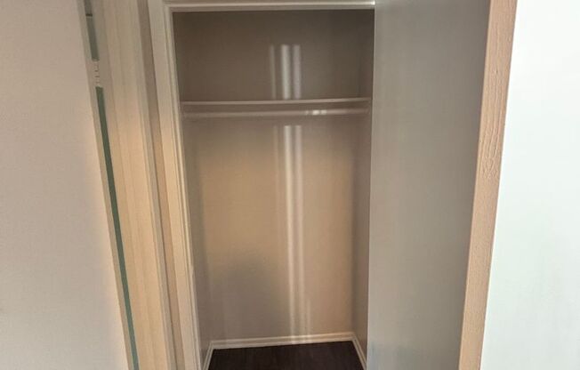 1 bed, 1 bath, 750 sqft, $2,160, Unit 802