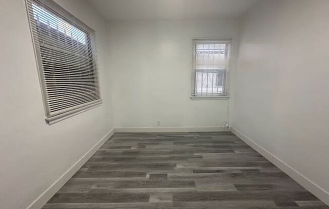 2 beds, 1 bath, 700 sqft, $2,095, Unit 3001 Obama