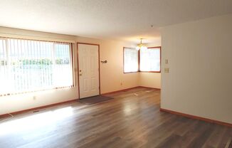 2 beds, 1 bath, $1,795