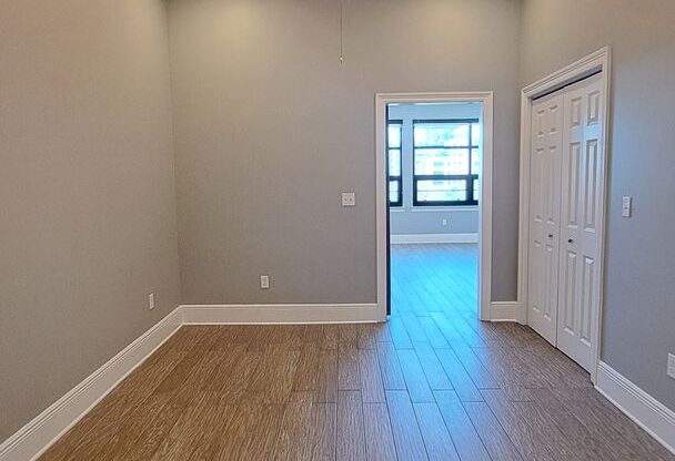 2 beds, 2 baths, 1,001 sqft, $2,250, Unit Unit 312