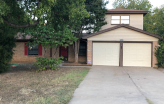 2607 W GRN OAKS BLVD