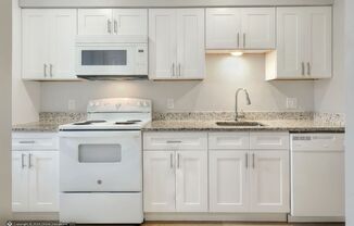 1 bed, 1 bath, $1,350, Unit 2230