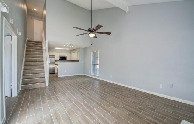 810 DUNSON GLN DR