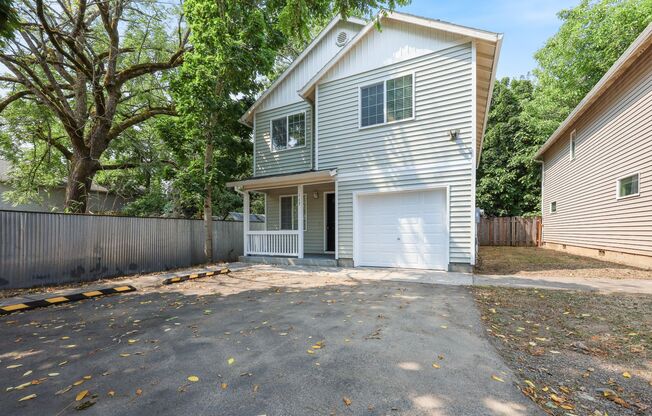 4bed/2.5 Bathroom house - SE Portland