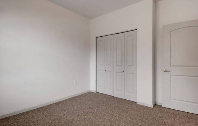 Spacious Bedroom | Tualatin Oregon Apartments | River Ridge