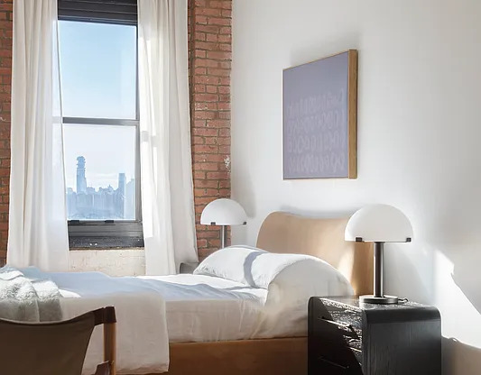 Studio, 1 bath, $5,000, Unit 1A