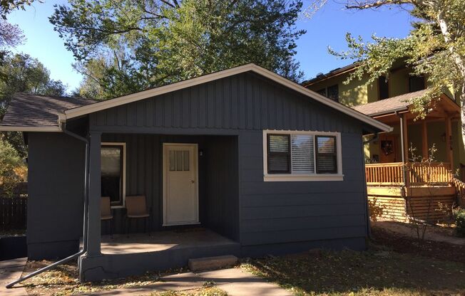 CHARMING 3 BED/2 BATH HOME IN OLD TOWN