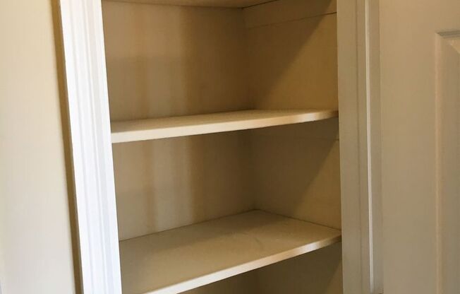 1 bed, 1 bath, 650 sqft, $795, Unit 950-21