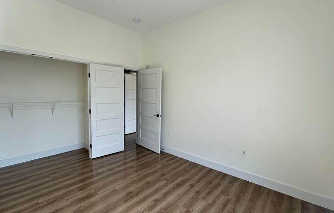 3 beds, 2 baths, 1,300 sqft, $3,629, Unit 365