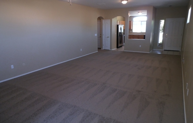 4 Bedroom Vail Single story with 2 car garage
