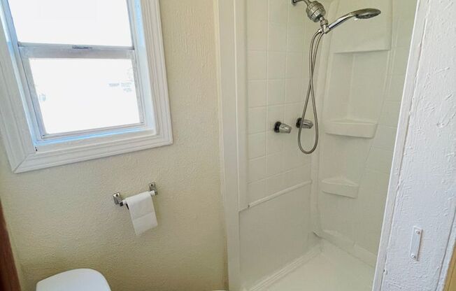 Studio, 1 bath, $775