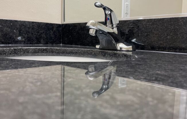 2 beds, 2 baths, 1,000 sqft, $1,950, Unit 14229 #103