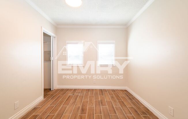 Newly Renovated 3 Bed 1 Bath Home on Evergreen Ave with Special Offer!