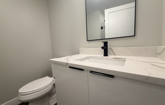 2 beds, 2 baths, 935 sqft, $3,700, Unit 302