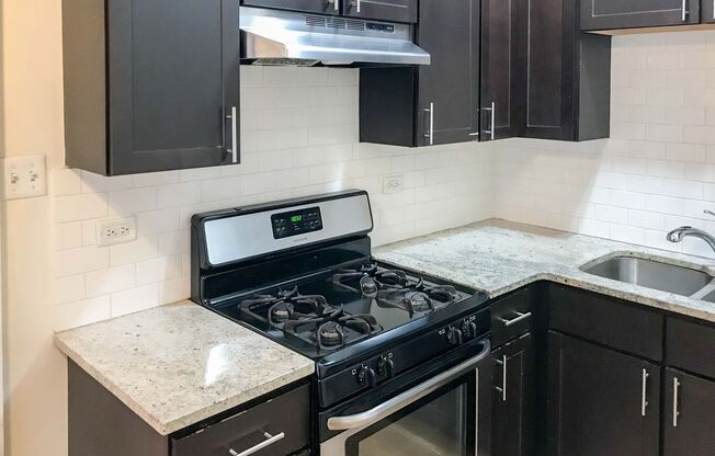 Studio, 1 bath, 437 sqft, $1,575, Unit 432-108
