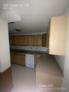 2 beds, 1 bath, 1,100 sqft, $1,350