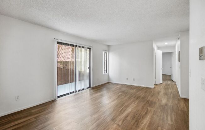 Villa Temecula Apartments