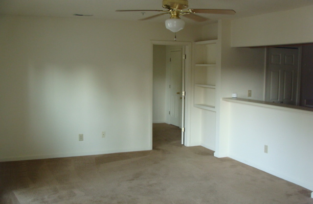 Hampton Meadows Apartments