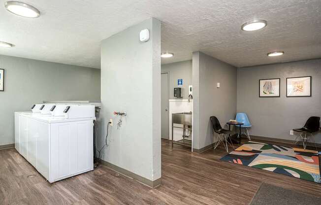 Broadway Center | Laundry